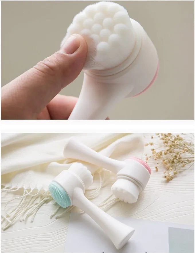 Silicone Facial Cleansing Brush.